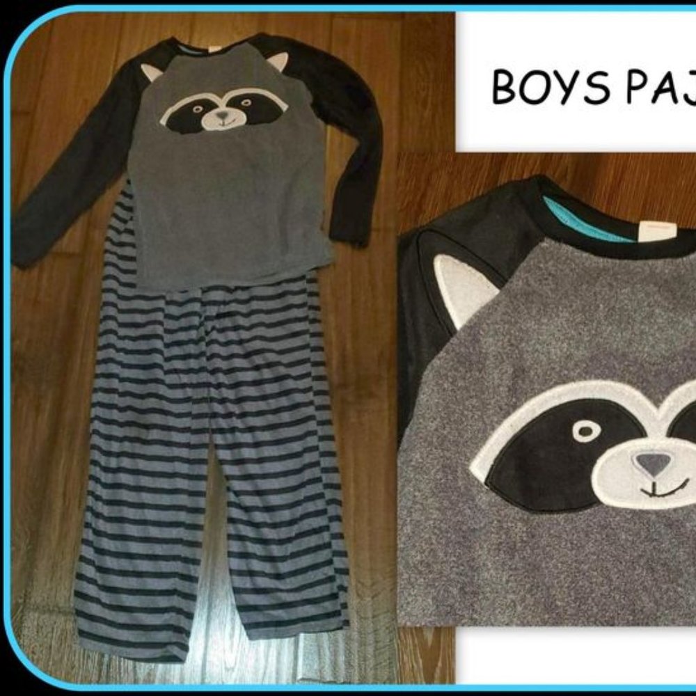 BOYS PAJAMAS- SIZE XL 16
